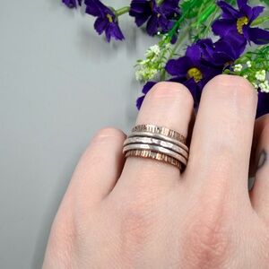 Vintage Silver and Gold Textured Fidget Ring Size 7.75